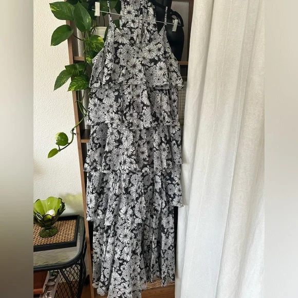 Lisa Marie Fernandez ‘Imann’ Maxi Floral Dress 🤍🖤 - Picture 6 of 8